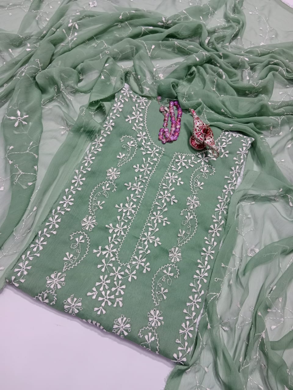Chikankari with Full Jall Dupatta